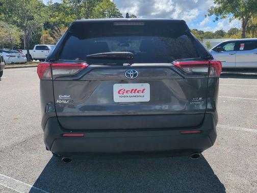 2020 Toyota RAV4 Hybrid XLE