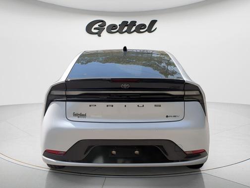 2025 Toyota Prius Plug-In Hybrid XSE