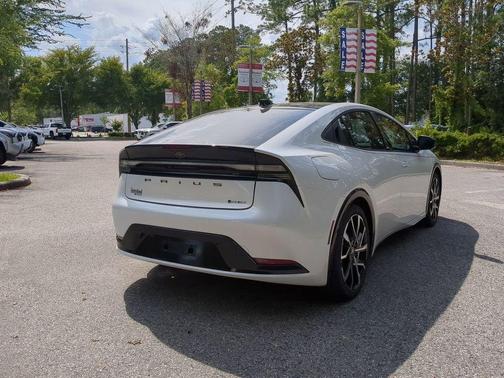 2025 Toyota Prius Plug-In Hybrid XSE