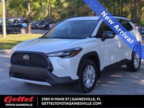 2025 Toyota Corolla Cross LE