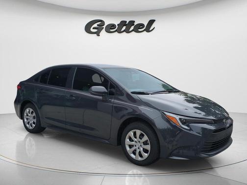 UNDERGROUND 2026 Toyota Corolla Hybrid LE