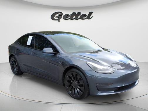 2022 Tesla Model 3 Long Range