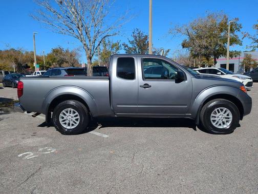 2020 Nissan Frontier SV