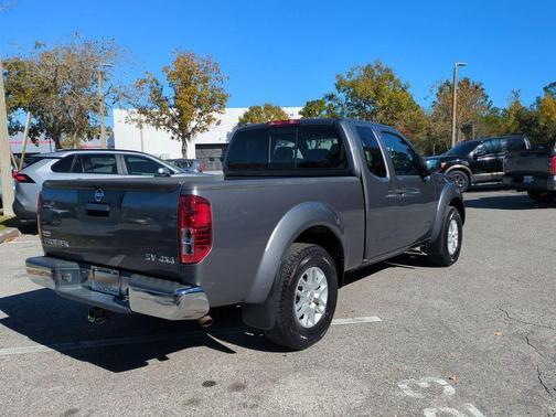2020 Nissan Frontier SV