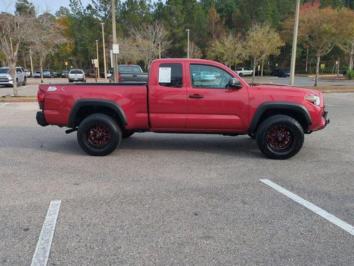 2021 Toyota Tacoma SR