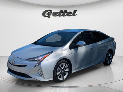 2016 Toyota Prius Three Touring