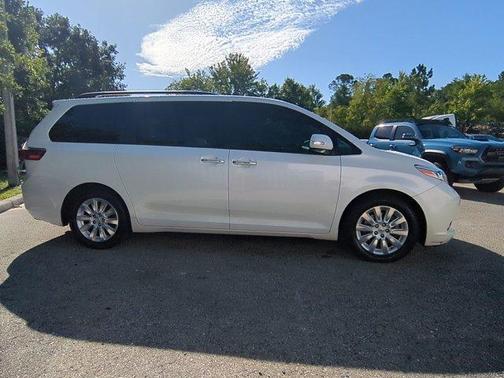 2016 Toyota Sienna Limited