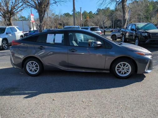 2022 Toyota Prius Prime LE