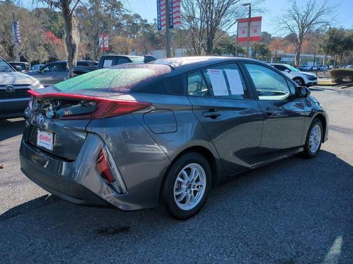 2022 Toyota Prius Prime LE