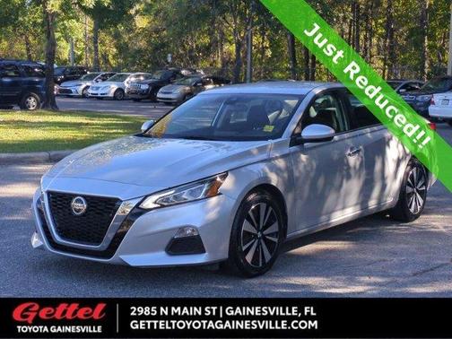 2022 Nissan Altima 2.5 SV