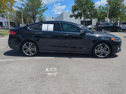 2020 Ford Fusion Titanium