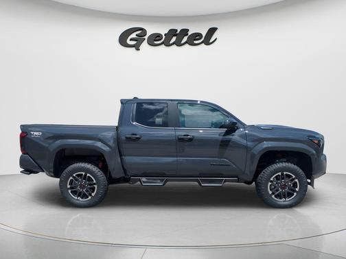 2025 Toyota Tacoma Hybrid TRD Sport