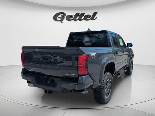 2025 Toyota Tacoma Hybrid TRD Sport