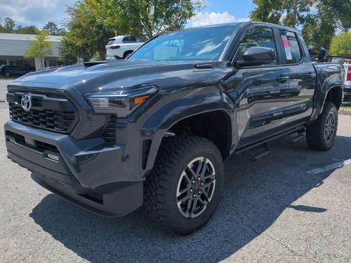 2025 Toyota Tacoma Hybrid TRD Sport