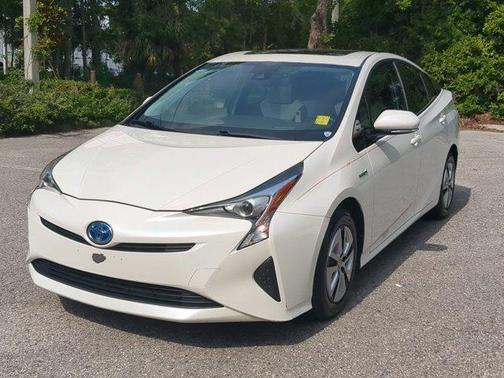 2017 Toyota Prius Three