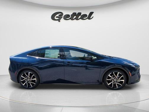 Blue 2026 Toyota Prius Plug-In Hybrid XSE PREMIUM