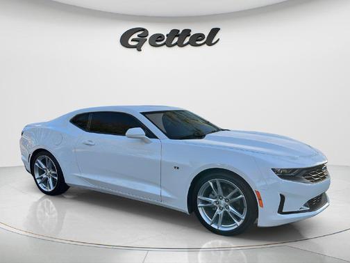 Summit White 2023 Chevrolet Camaro 2LT