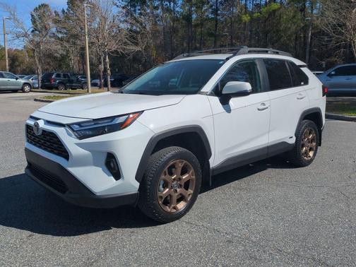 2023 Toyota RAV4 Hybrid Woodland Edition