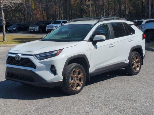 2023 Toyota RAV4 Hybrid Woodland Edition
