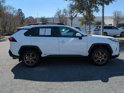 2023 Toyota RAV4 Hybrid Woodland Edition