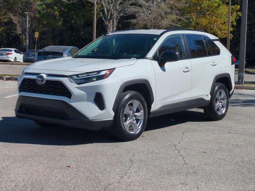2023 Toyota RAV4 Hybrid LE