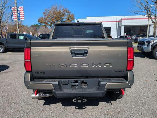 2025 Toyota Tacoma Hybrid TRD Off Road