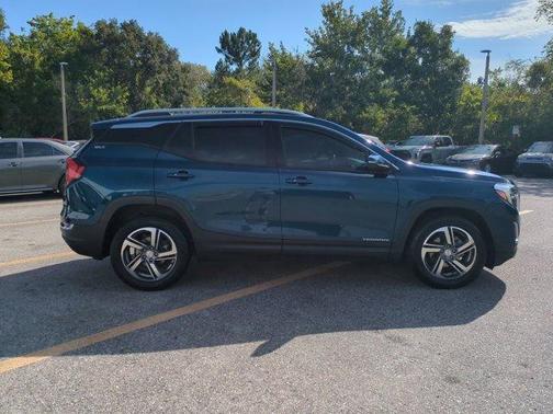 2020 GMC Terrain SLT