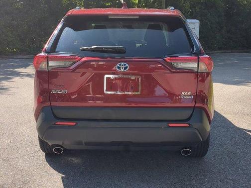 2023 Toyota RAV4 Hybrid XLE