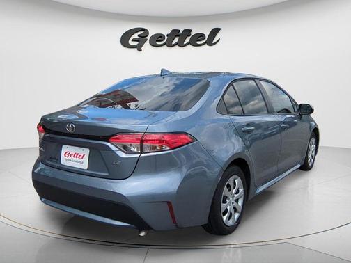 CELESTITE 2022 Toyota Corolla LE