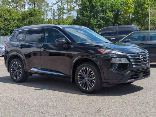 2024 Nissan Rogue Platinum