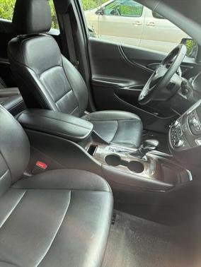 Black Metallic 2024 Chevrolet Malibu 2LT