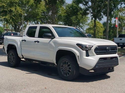 2025 Toyota Tacoma SR