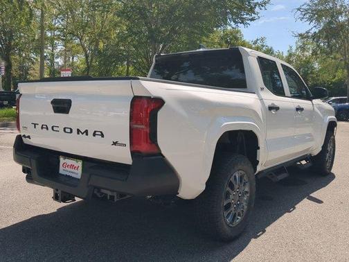 2025 Toyota Tacoma SR