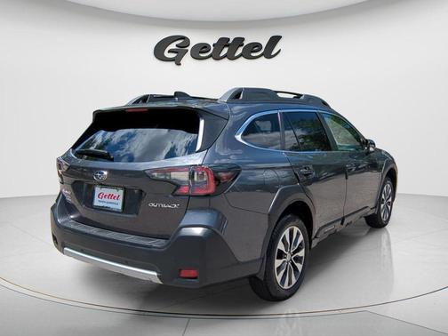 Magnetite Gray Metallic 2023 Subaru Outback Limited
