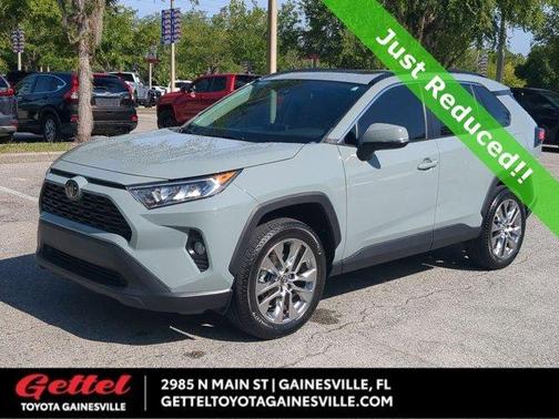 2020 Toyota RAV4 XLE Premium