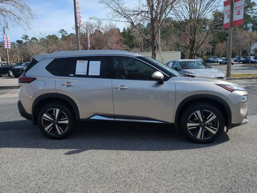 2022 Nissan Rogue Platinum