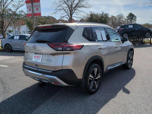 2022 Nissan Rogue Platinum