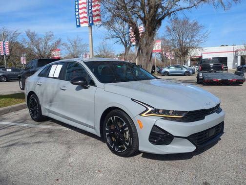 2023 Kia K5 GT-Line