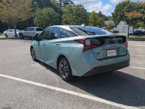 2019 Toyota Prius L