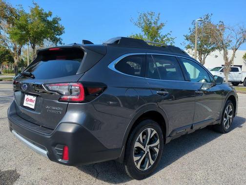 2021 Subaru Outback Touring XT