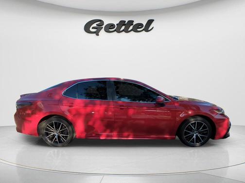 Red 2021 Toyota Camry SE