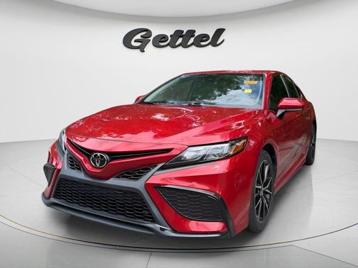 Red 2021 Toyota Camry SE