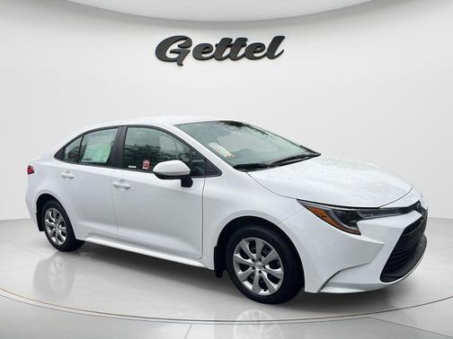 Ice 2026 Toyota Corolla LE