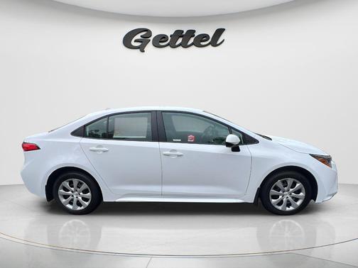 Ice 2026 Toyota Corolla LE