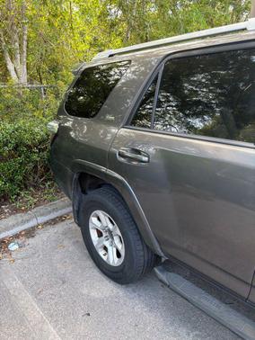 Magnetic Gray Metallic 2016 Toyota 4Runner SR5