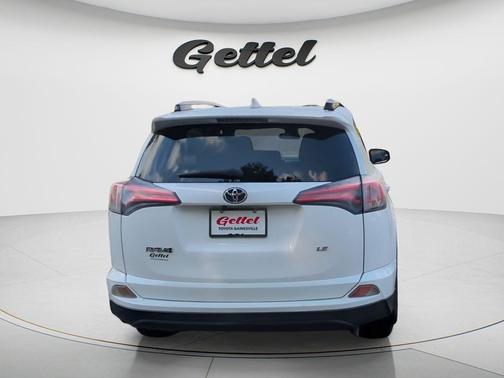 Super White 2017 Toyota RAV4 LE