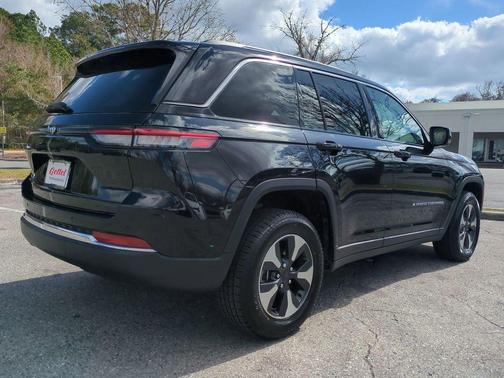 2024 Jeep Grand Cherokee 4xe Base