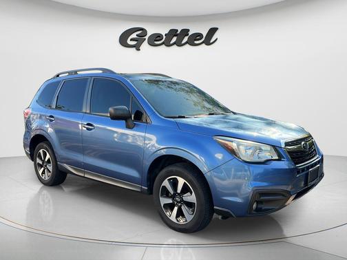 Quartz Blue 2017 Subaru Forester 2.5i