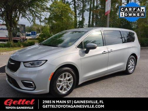 2023 Chrysler Pacifica Touring-L