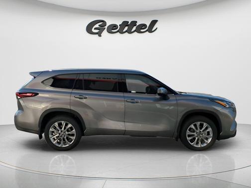 2026 Toyota Highlander Limited